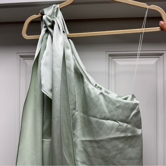 Significant Other Mint Green One-Shoulder Satin Dress - Picture 4 of 12